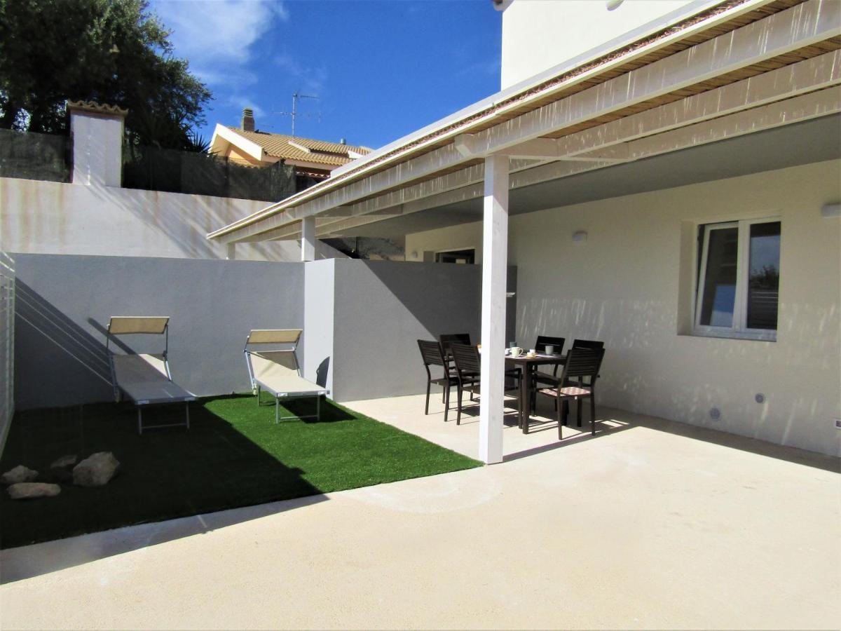 Апартаменти Casa Malaga Марина-ді-Рагуза Екстер'єр фото