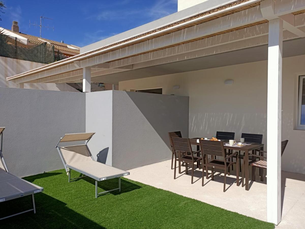 Апартаменти Casa Malaga Марина-ді-Рагуза Екстер'єр фото